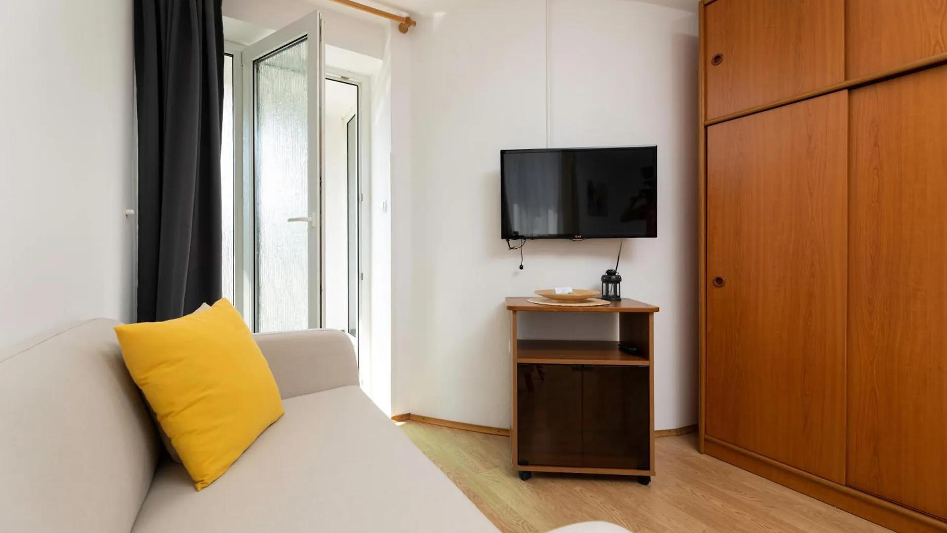Diana Apartments Baska  Baska (Krk)