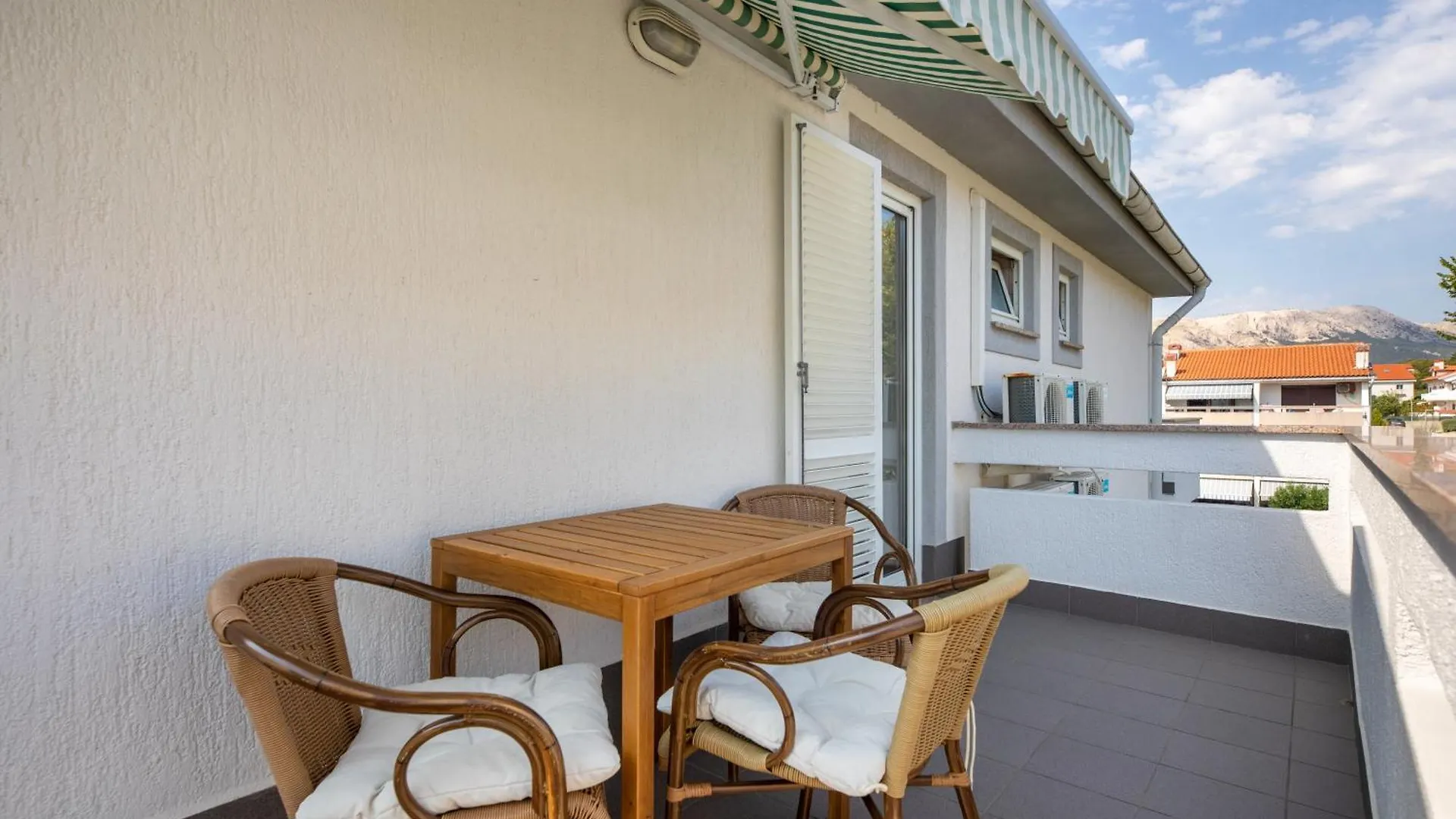 Diana Apartments Baska