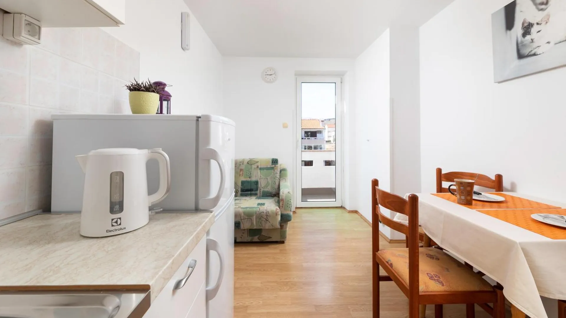 Diana Apartments Baska  0*, Baska (Krk) Croatia