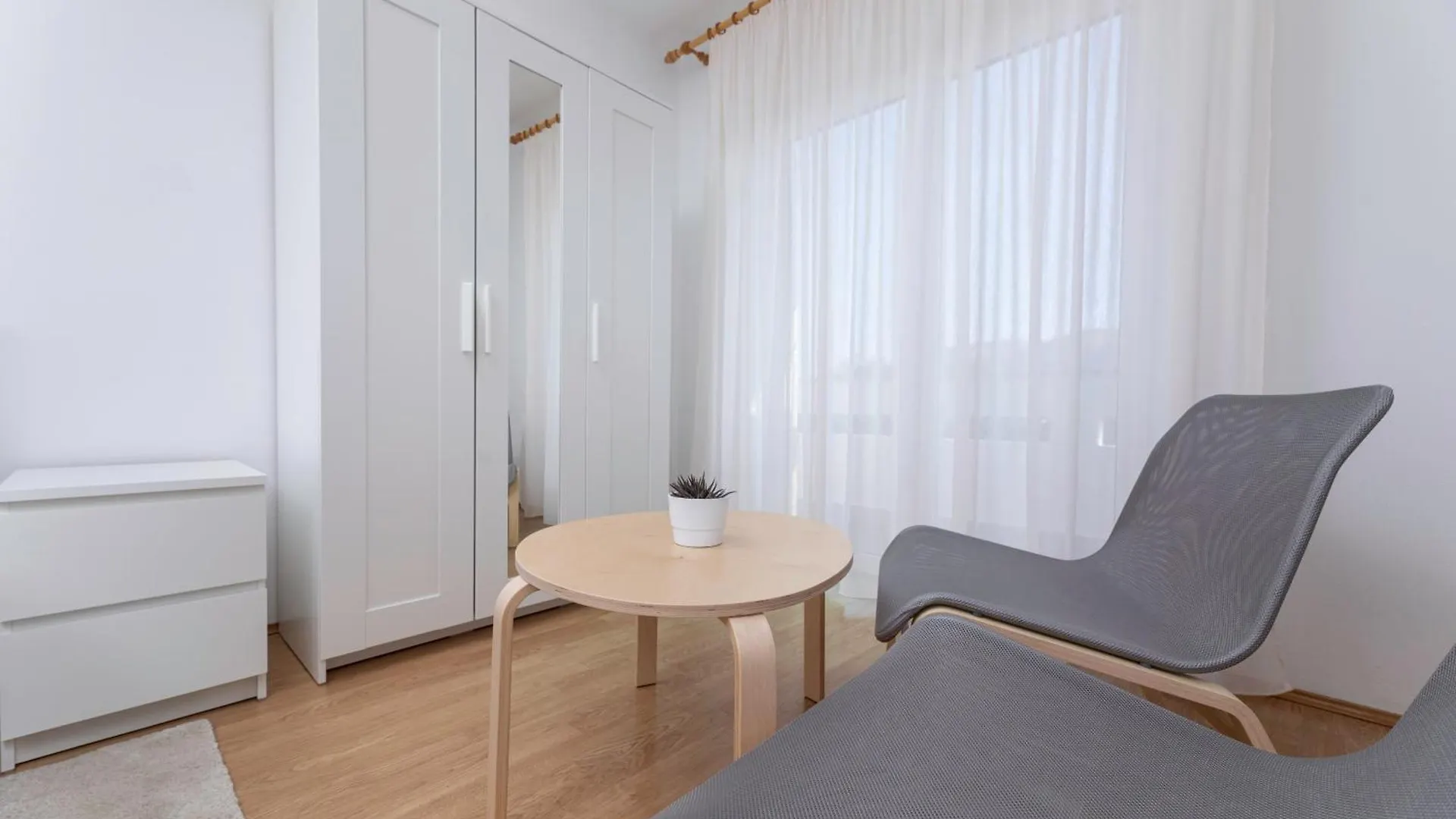 Diana Apartments Baska