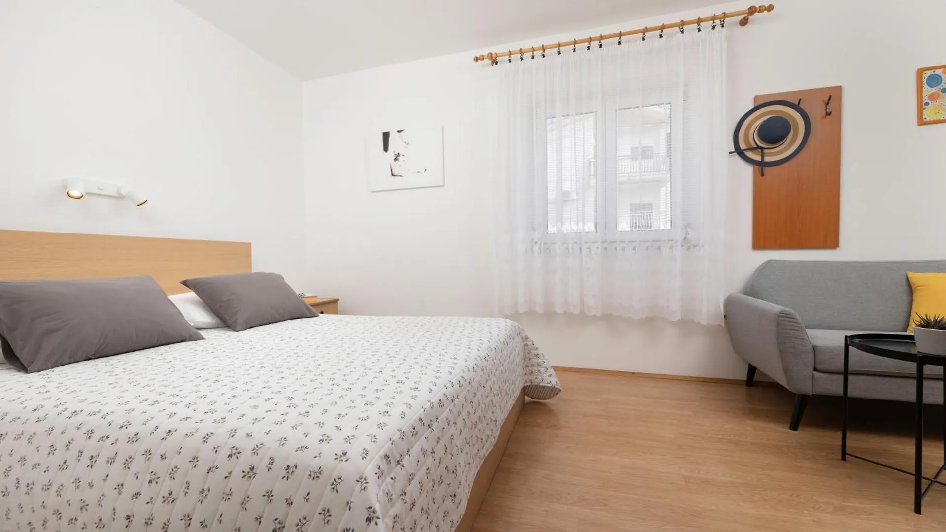 Diana Apartments Baska